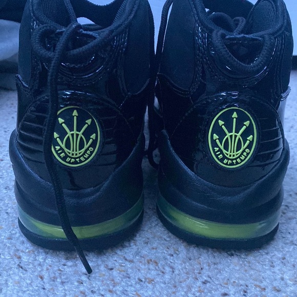 Nike Air Uptempo ‘Black Volt’ - Picture 2 of 4